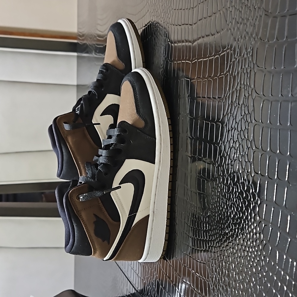 Nike shoes